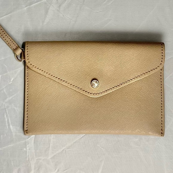 FREE ADD-ON Danier leather wristlet/purse pouch in tan - Picture 2 of 10